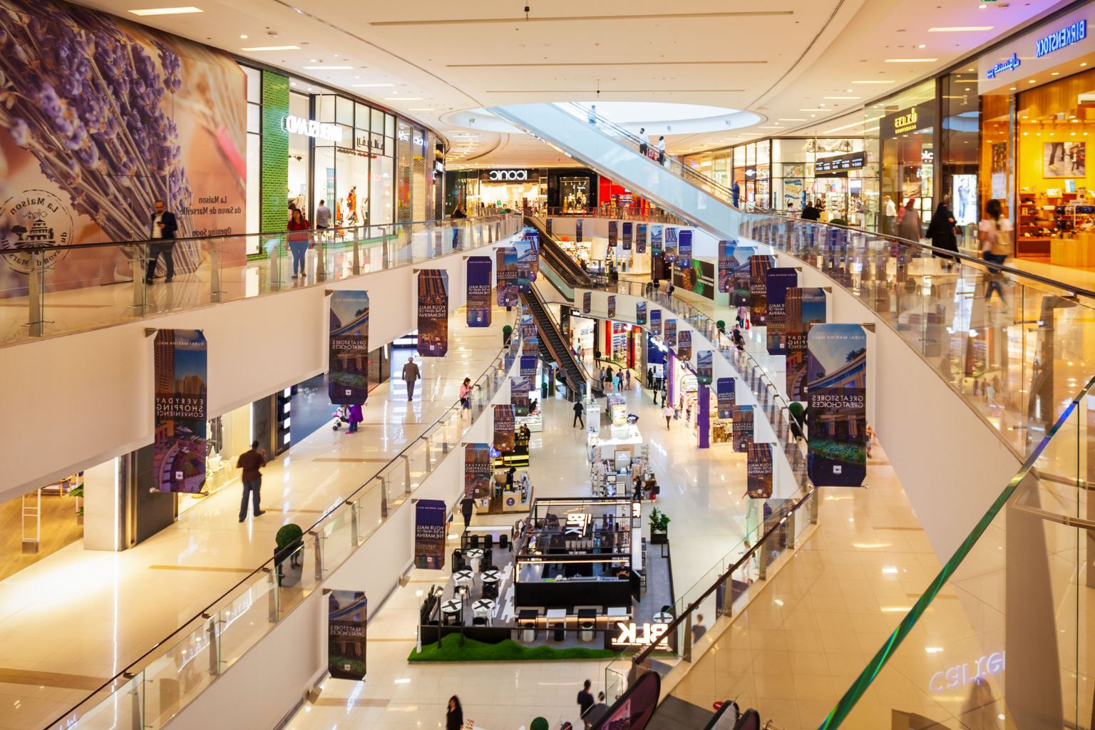 Luxury & Shopping